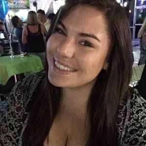 Meet your Posher, Kaydee